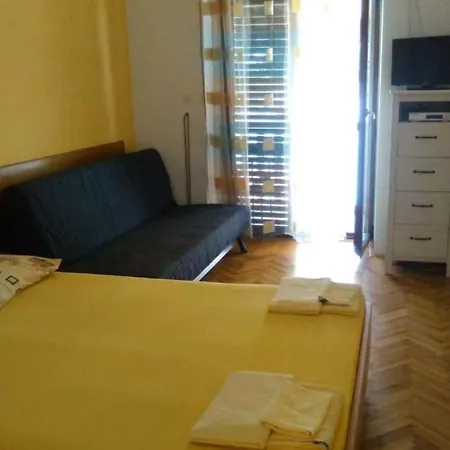 In 41877 Apartment